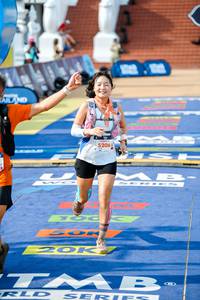 BIB: 5206
                            <button type="button" onclick="openModal(22749736)" class="btn btn-primary btn-sm float-right btn-popup" data-toggle="modal" data-target=".modal-high-quality">
                        <i class="fas fa-shopping-cart"></i> Add to Cart
                    </button>
                                            <button type="button" onclick="isThisMe(22749736, true)" class="btn btn-success btn-sm float-right btn-popup btn-isme hidden" data-toggle="tooltip" data-placement="bottom" title="นี่คือรูปของคุณใช่ไหม คลิกที่นี่เพื่อเอาเข้าอัลบั้ม">
                        <i class="fas fa-plus"></i> Add to album
                    </button>
                    <button type="button" onclick="isThisMe(22749736, false)" class="btn btn-warning btn-sm float-right btn-popup btn-isnotme hidden">
                        <i class="fas fa-ban"></i> Remove from album
                    </button>